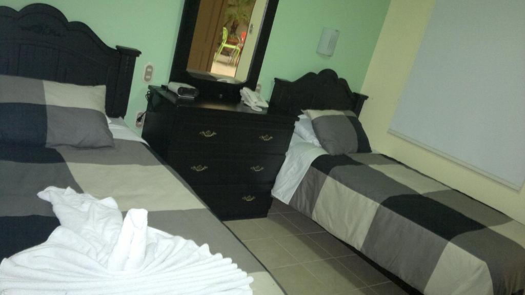 Hotel Eskalima Alajuela Rum bild